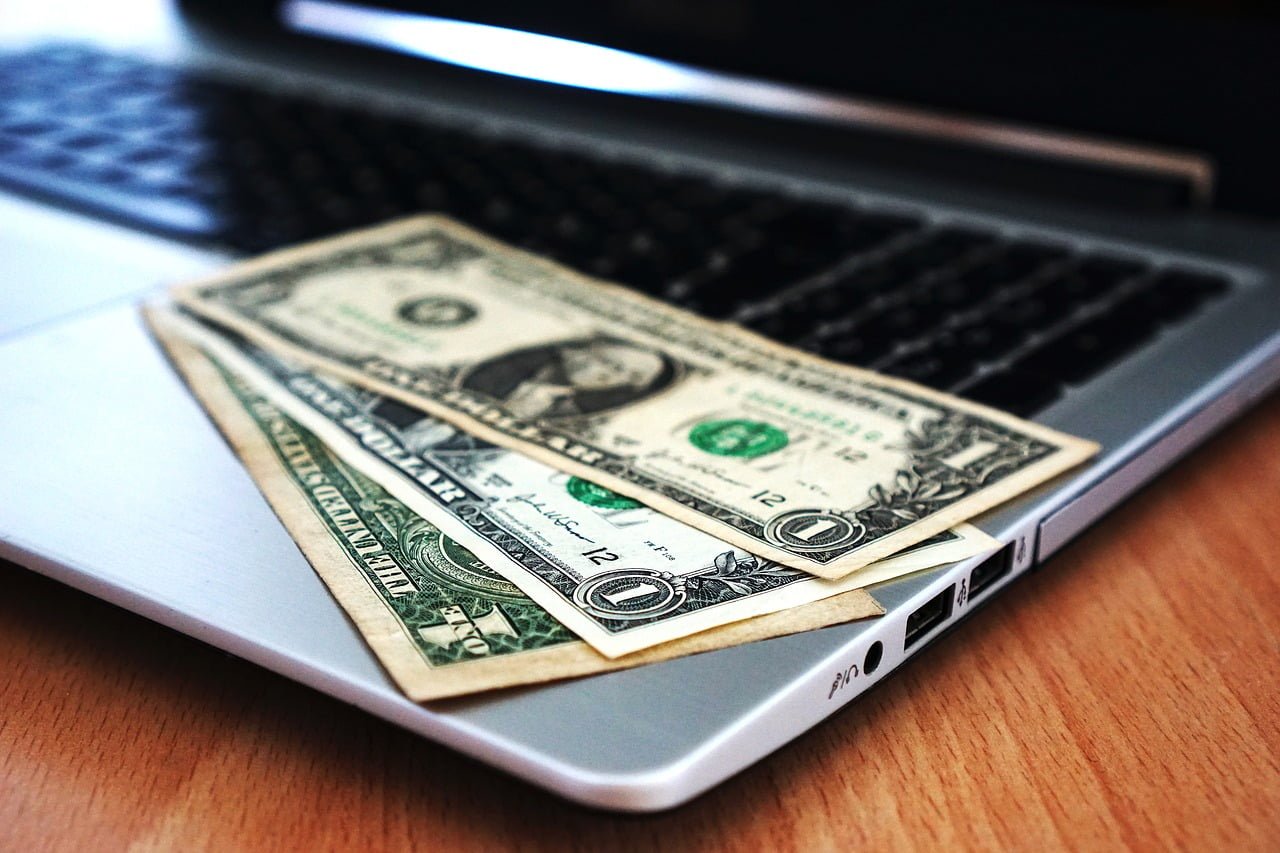 Achats Vente Amazon Recrutement Noel Ecommerce