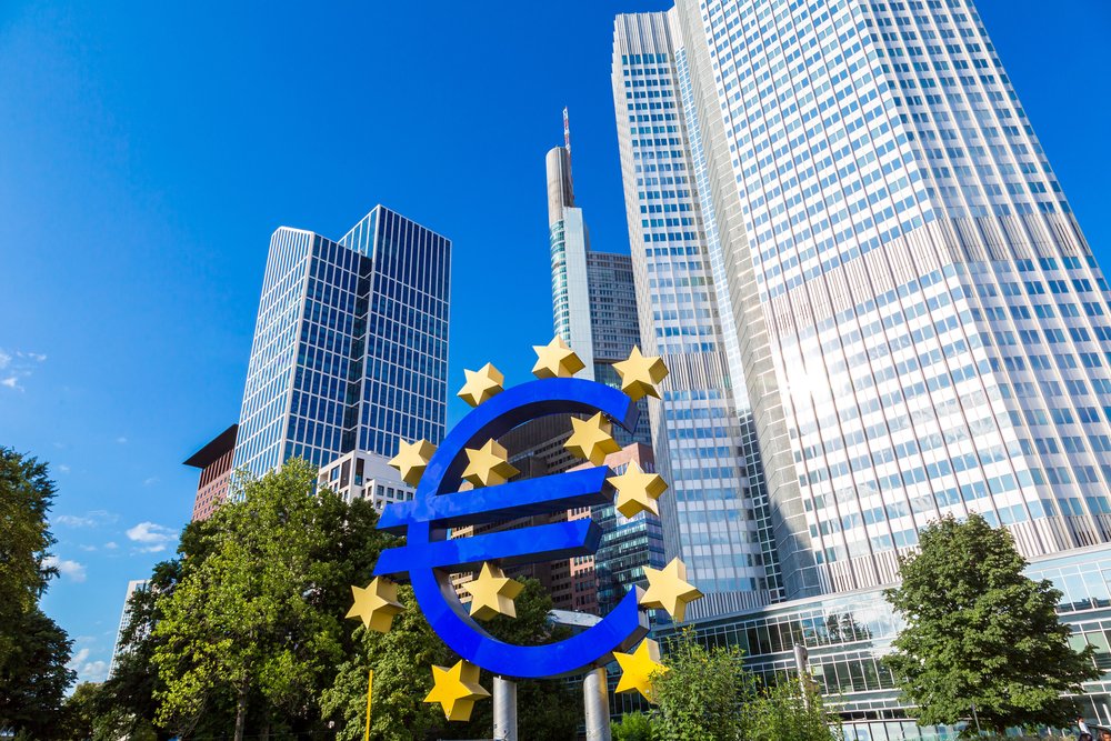 Action Banque Centrale Effet Economie Critique