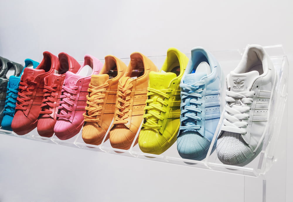 Adidas Chaussues Sur Mesure Store