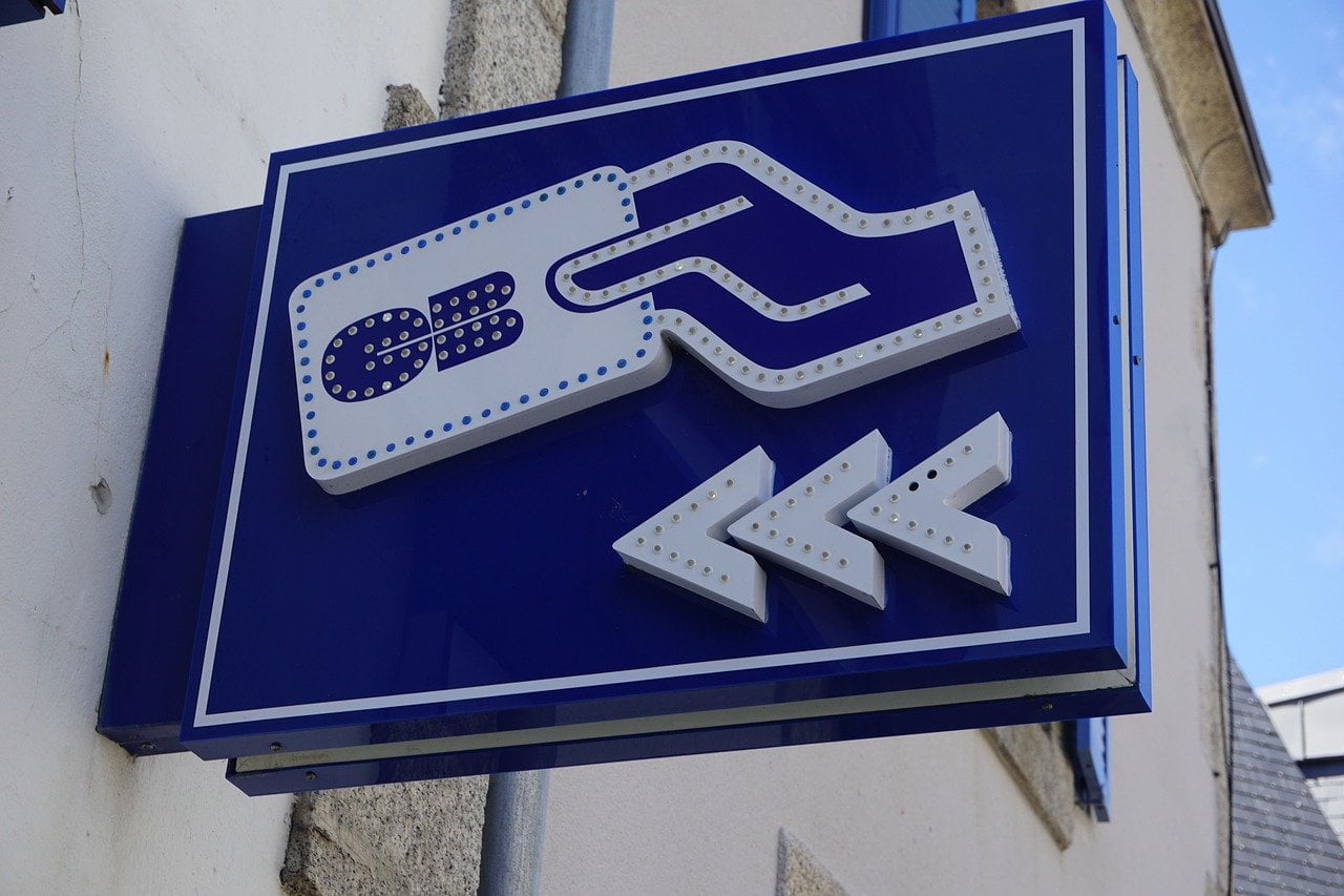 Banques Hausses Baisses Tarifs 2