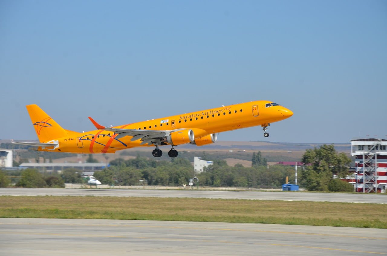 Boeing Embraer Ue 1