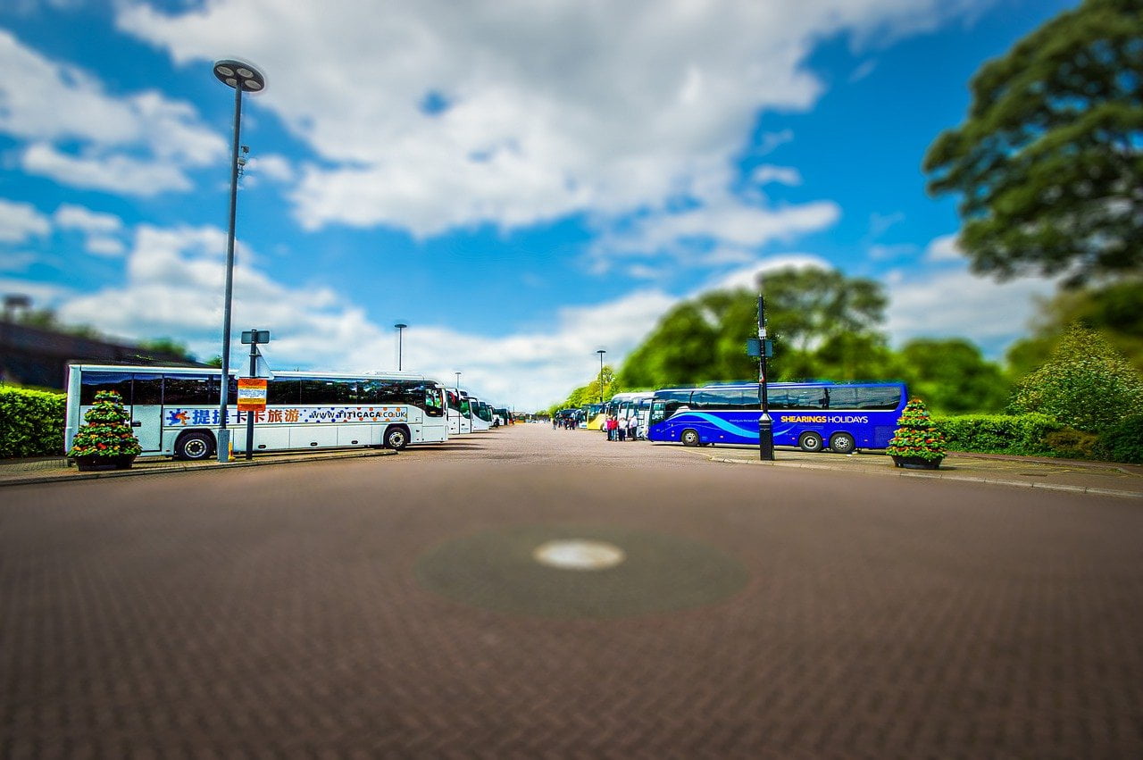 Bus Macron Activite Hausse 2