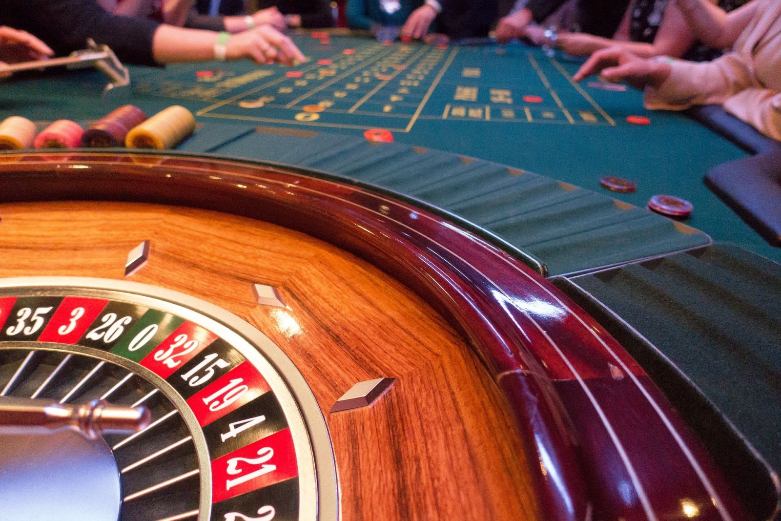 Casino Gains Miser