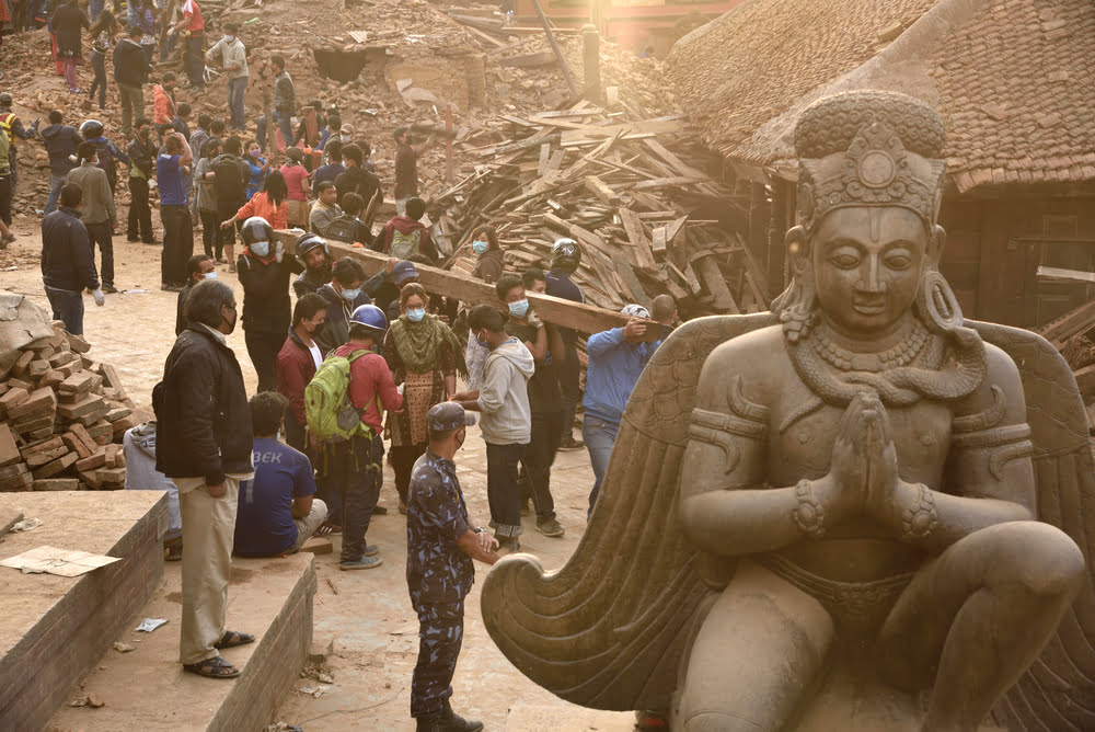 Catastrophes Naturelles Bilan 2015 Degats Morts Assurance
