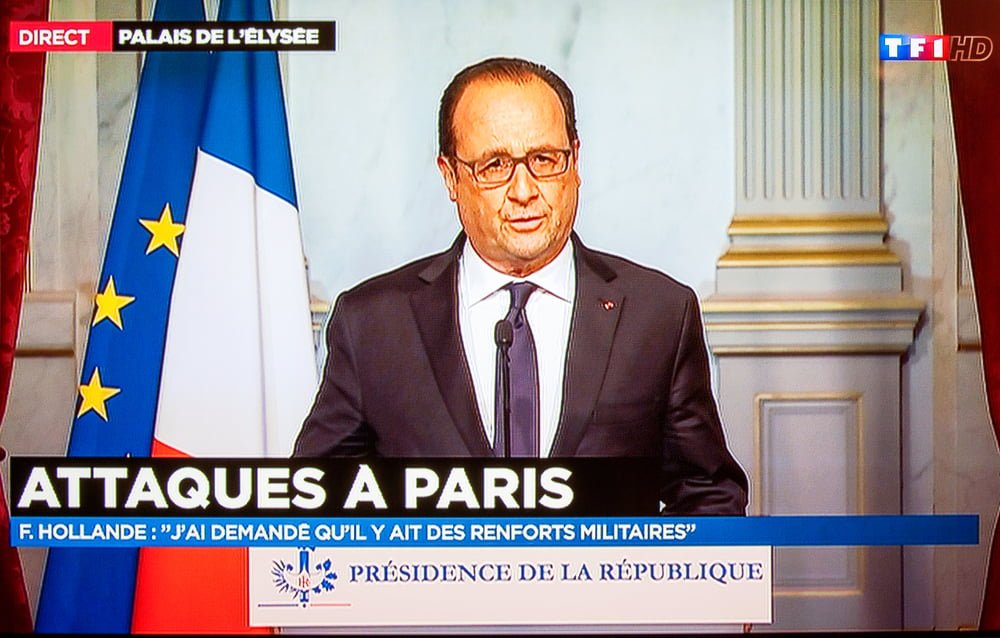 Complot Terrorisme Theorie Attaques Paris Internet