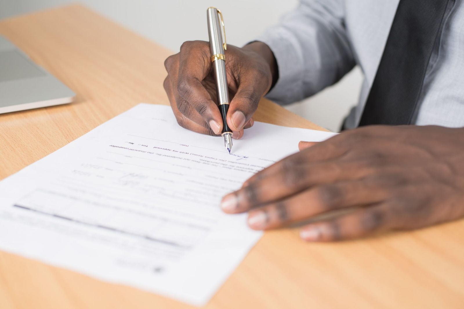 Contrat Assurance Renegocier Payer Moins Cher