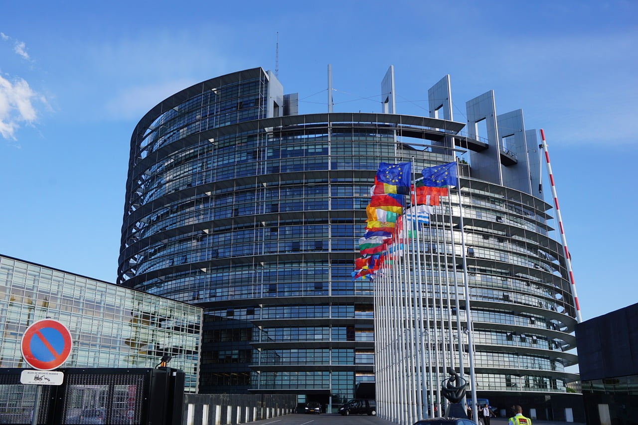 Deficit France Moscovici Decision Bruxelles Menace Amende
