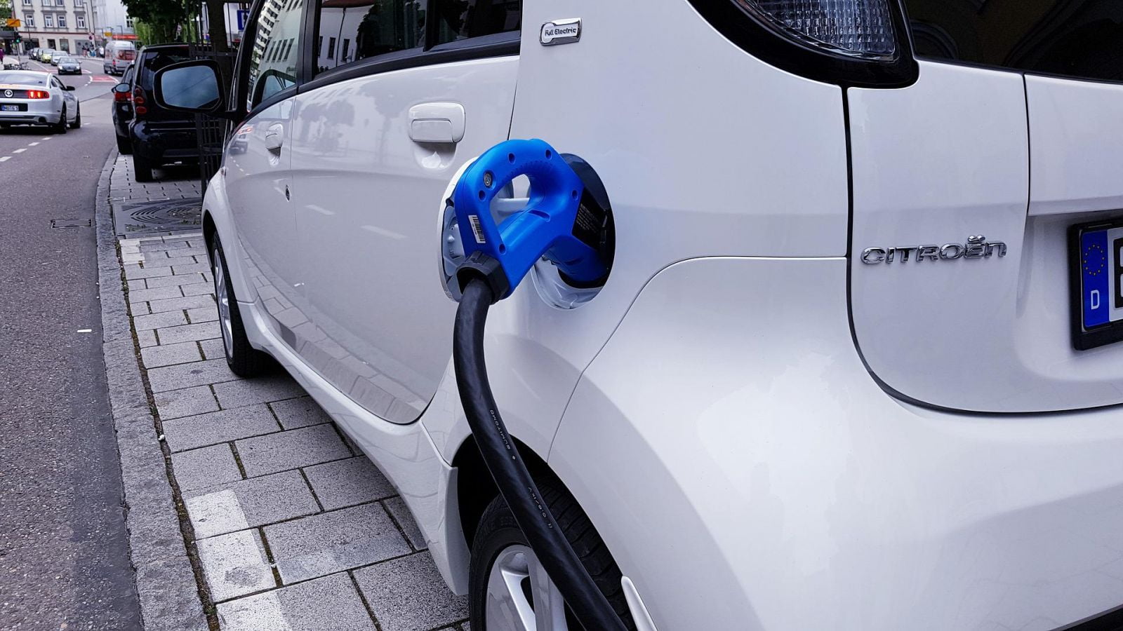 Electric Car 4276419 1920