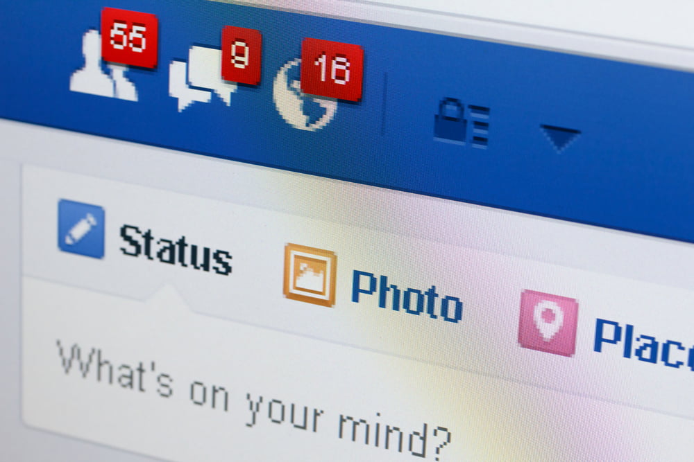 Facebook Justice Procedure Tribunal Competence France Clause Abusive