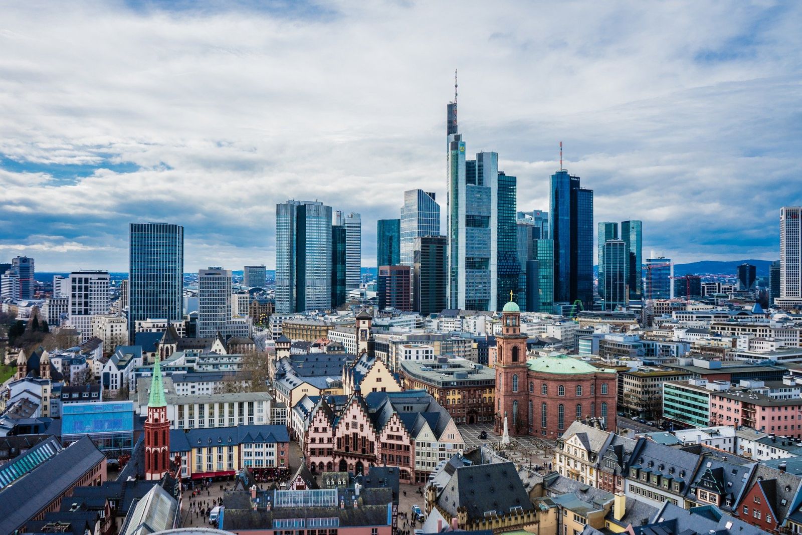 Frankfurt 4945405 1920