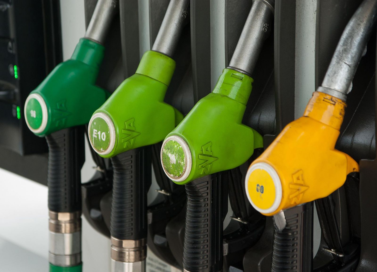Fuels 2119543 1920