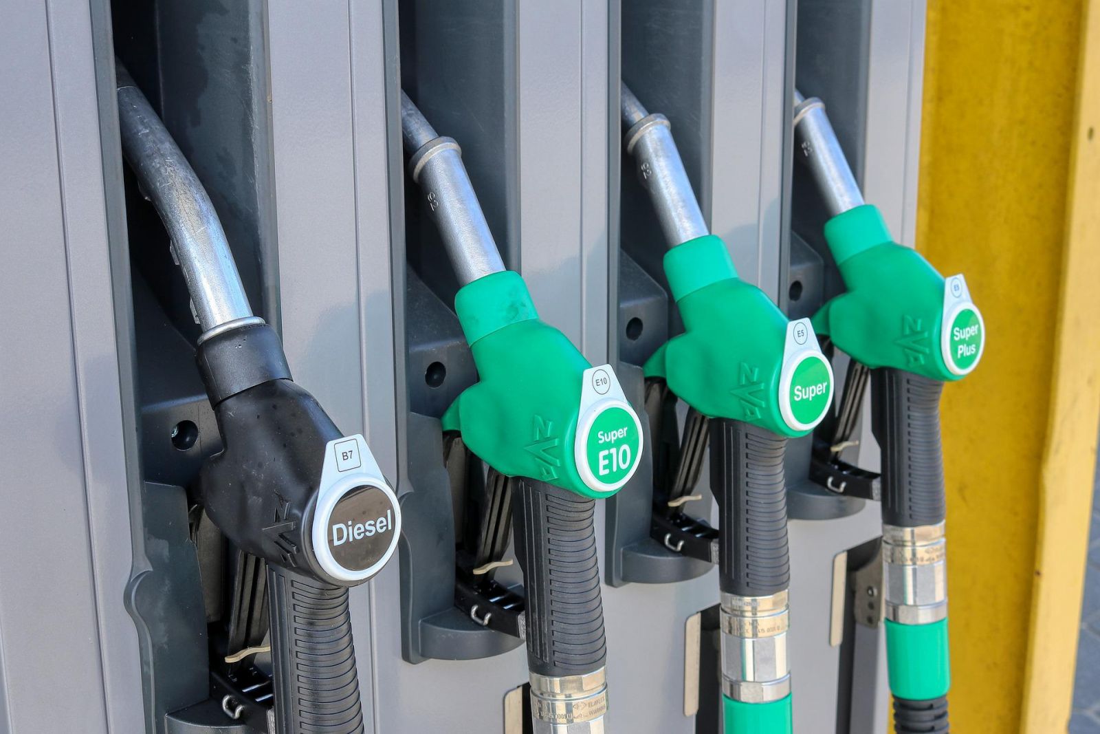Gas Station 4978824 19201