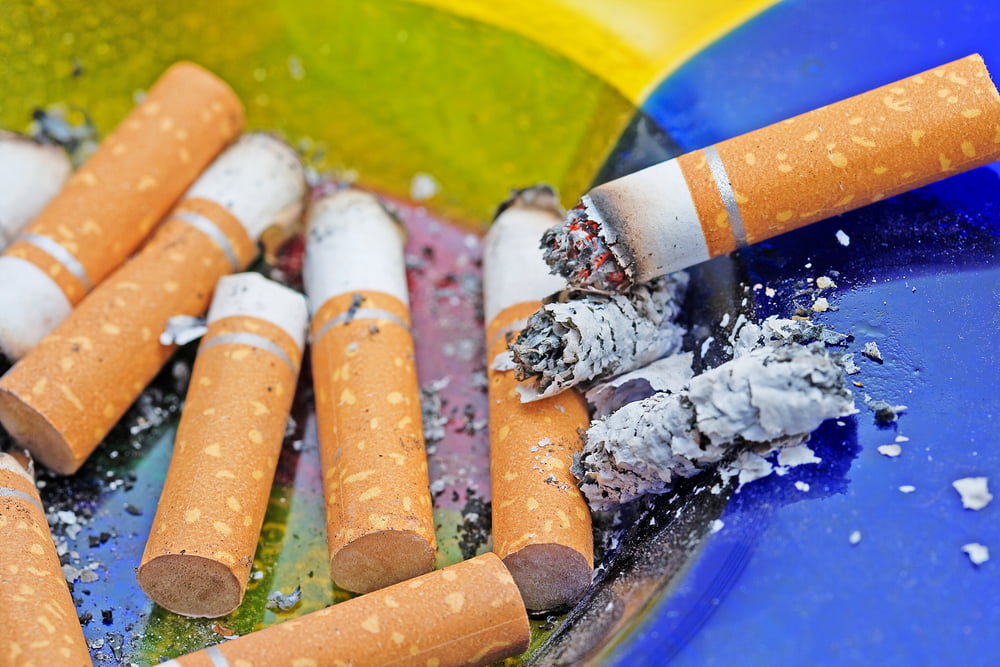Megot Cigarette Lutte Amende Paris Argent Police