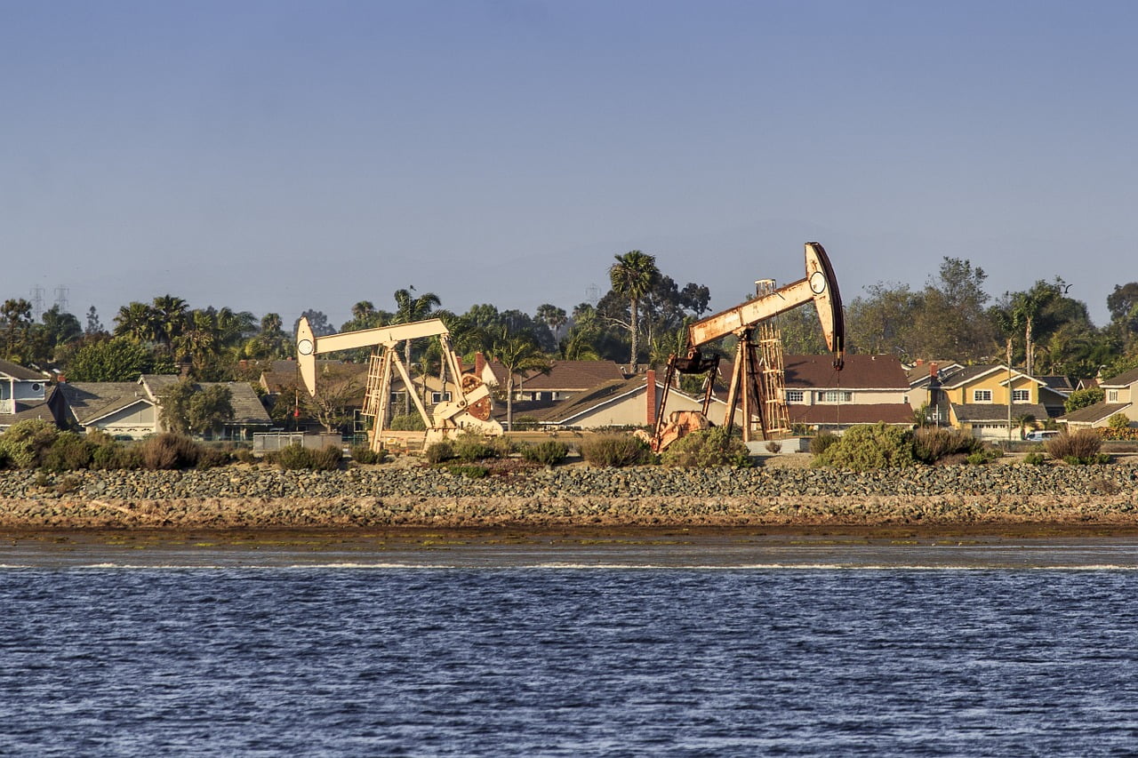 Petrole Production Penurie Gaz Schiste Danger Aie Marches