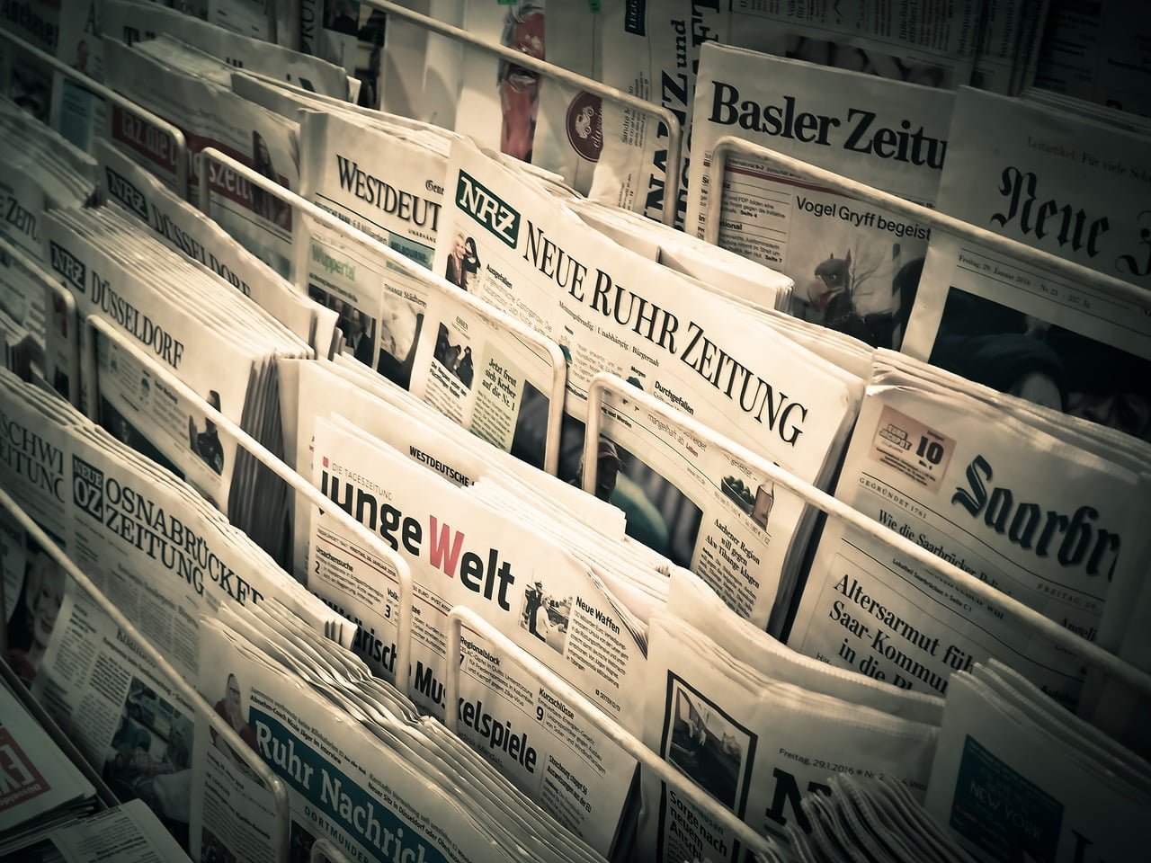 Presse Numerique Danger Liberte Senat Texte Loi