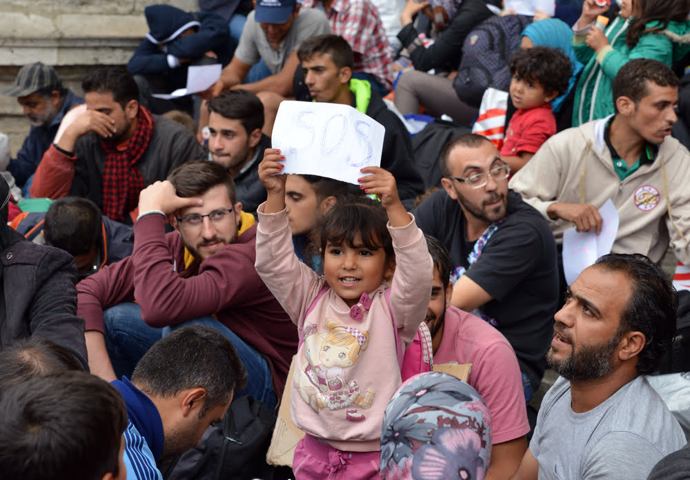 Refugies Aide Developpement Monde Argent Depenses