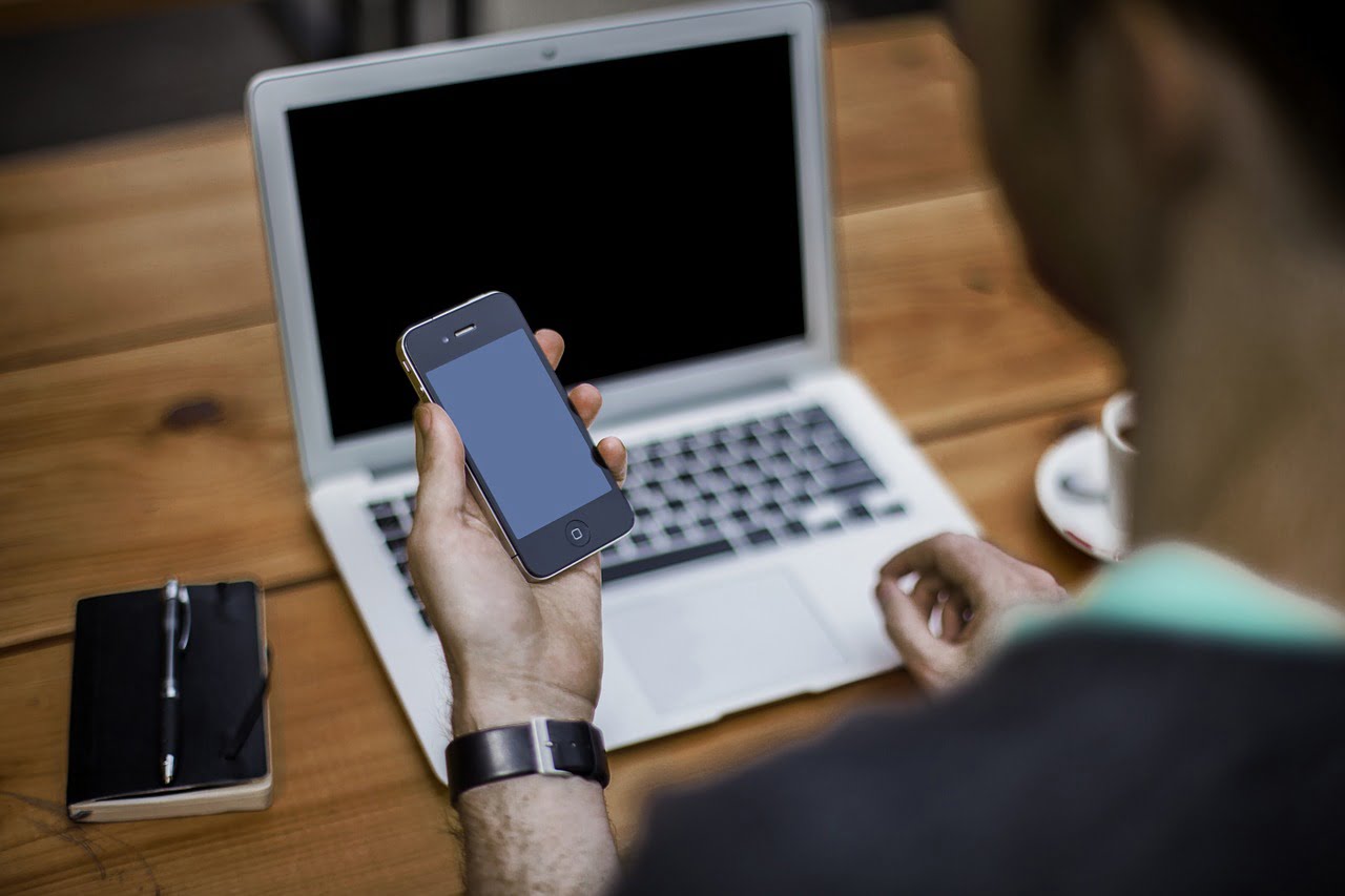Sfr Orange Operateur Abus Pratiques Anticoncurrentielles France