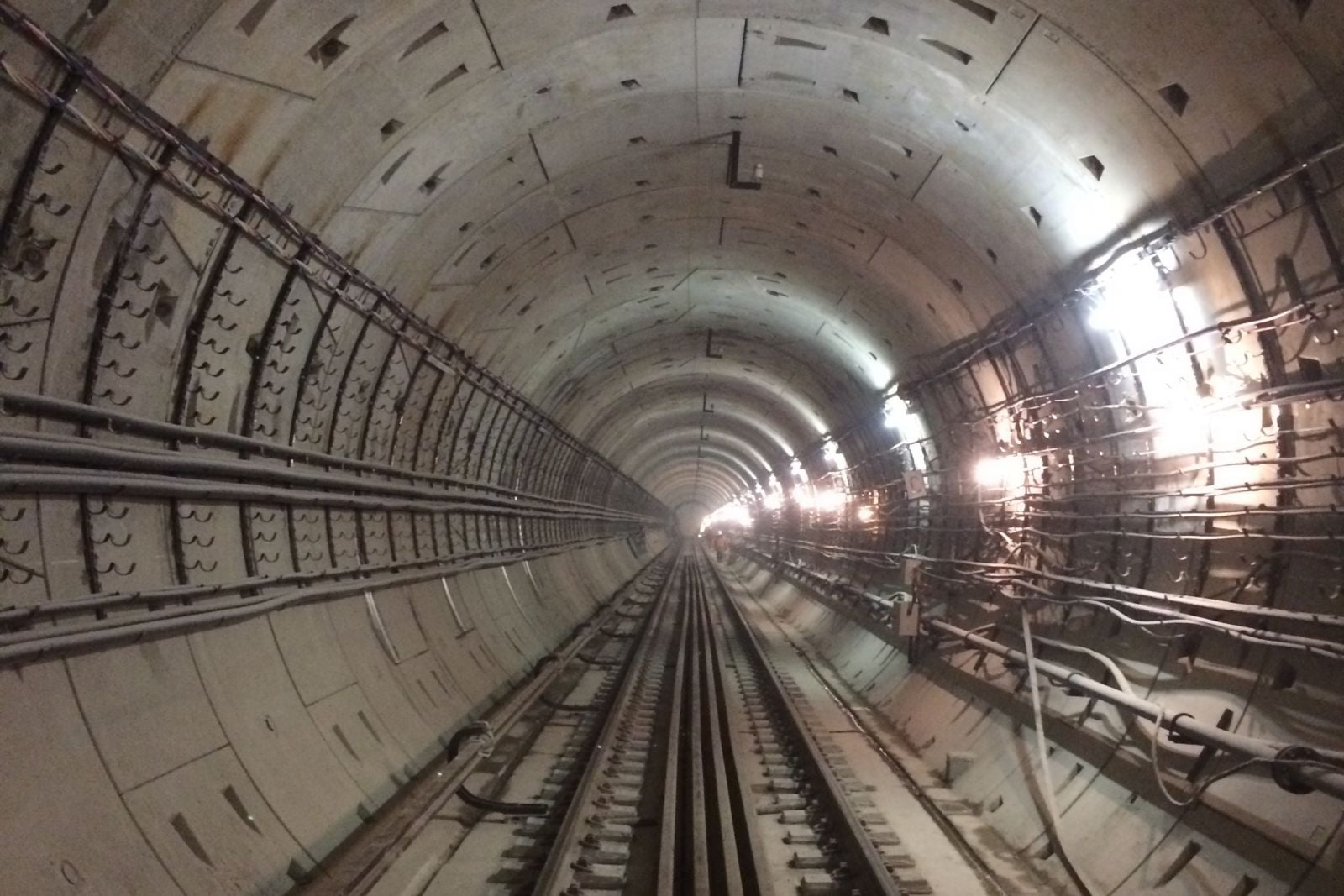 Toulouse Metro Tunnel Internet Reseau 4g