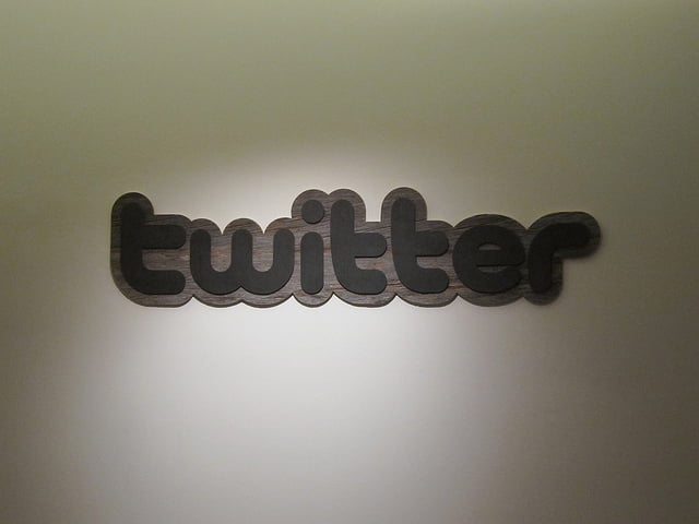 Twitter Economistes Popularite Followers