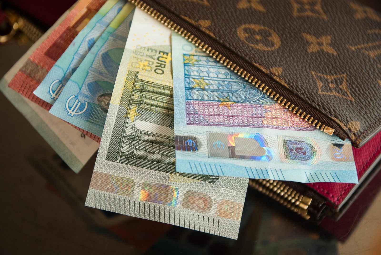 Wallet 2302241 1920