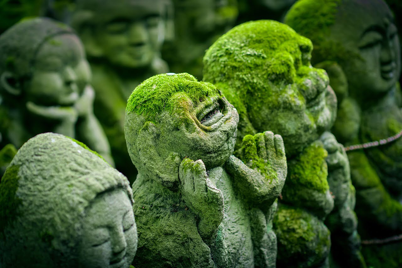 Zen%20statue%20japon