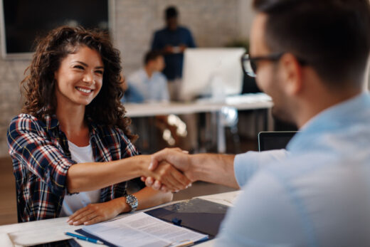Contrat Cdi Interimaire Recrutement Aide Entreprise Management Thomas