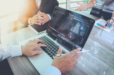 Institutions Financieres Experience Client Securite Donnees Confiance Richardson