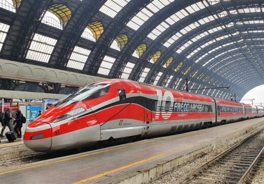 Trenitalia Paris Grande Vitesse Europe