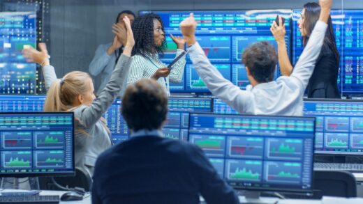 Multi Ethnic,team,of,traders,have,successful,day,at,the,stock