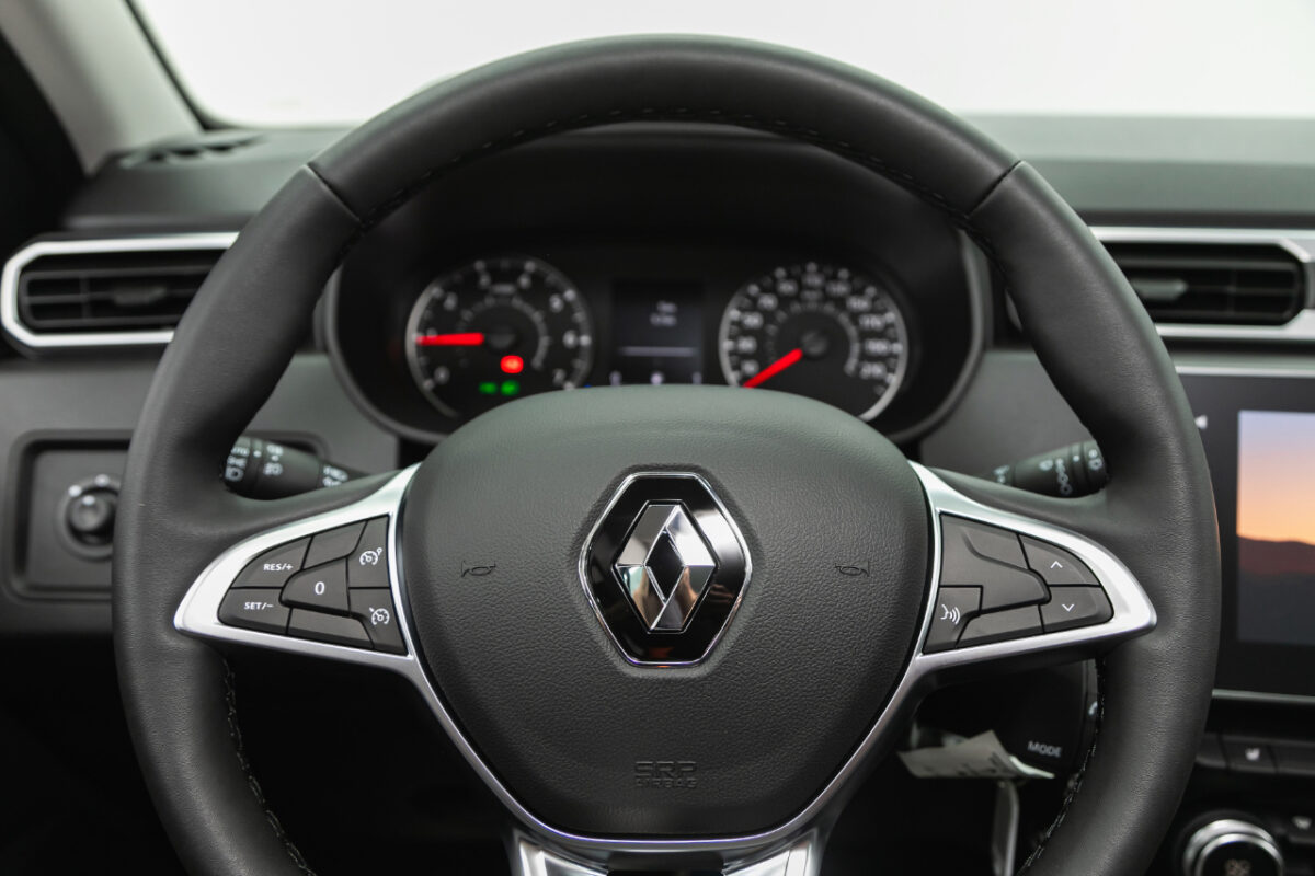 Novosibirsk,,russia, ,july,22,,2021:,renault,duster,,steering,wheel,
