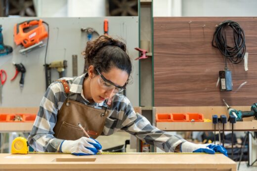 contrat d'apprentissage, aide à l'embauche, entreprise, salariés, employeur, gouvernement, 2024, Olivier Dussopt, ministre du Travail, Erasmus d'apprentissage, contrat de professionnalisation