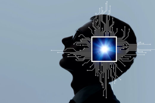 implant cérébral, puce, cerveau, ordinateur, connecté, Neuralink, Elon Musk, Jeff Bezos, Bill Gates, Synchron, neurotechnologie, handicap, homme augmenté, transhumanisme