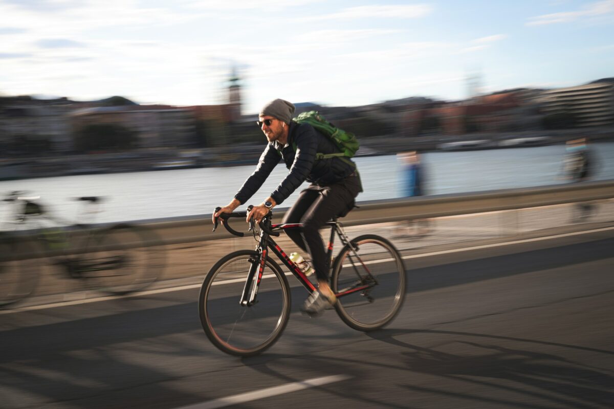 Le gouvernement veut doper le vélo made in France. Photo de Tomi Vadász sur Unsplash
