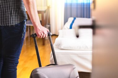 airbnb-location-difficultes-ete-2024