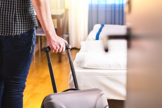 airbnb-location-difficultes-ete-2024