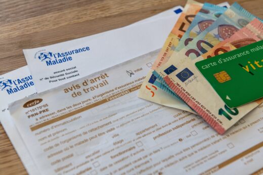 arrêt maladie, délai de carence, indemnisation, cour des comptes, polémique, attal