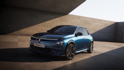 automobile, lancia, Cassina, Ypsilon, LX, essence micro-hybride, électrique, batterie, autonomie, France, 2024