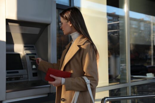 malware, distributeur, billet, Europe, jackpotting,, paiement, banque, guichet automatique, espèce, retrait