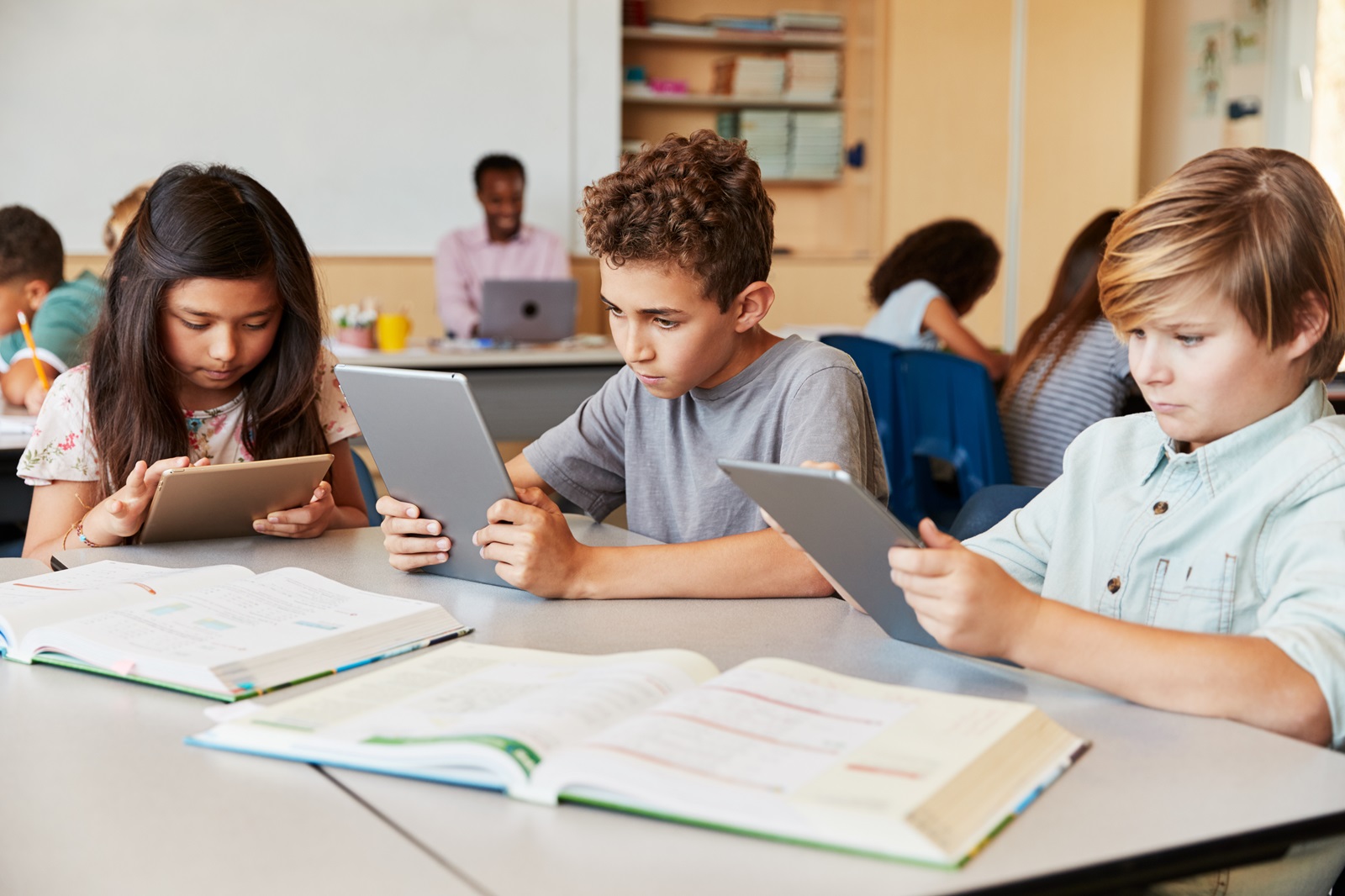 école, rentrée, allocation de rentrée scolaire, ars, montant, versement, aide, finance, budget, familles