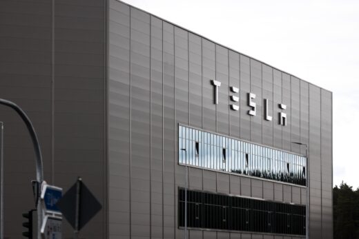 Tesla, arrêt, production automobile, voiture électrique, usine, allemagne, model Y, Europe, vente, baisse