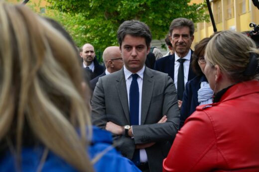 legislatives, assurance, chomage, réforme, décision, suspension