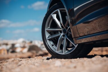 Cryptomonnaie, automobile, Ferrari, paiement, concessionnaire, UE, USA, paiement alternatif