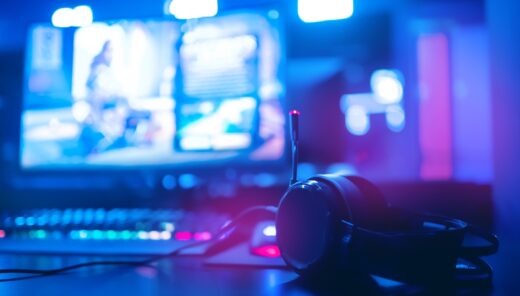 Professional,headphones,with,microphone,for,video,games,and,cyber,sports