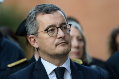 SMIC : Gérald Darmanin se dit favorable à son augmentation