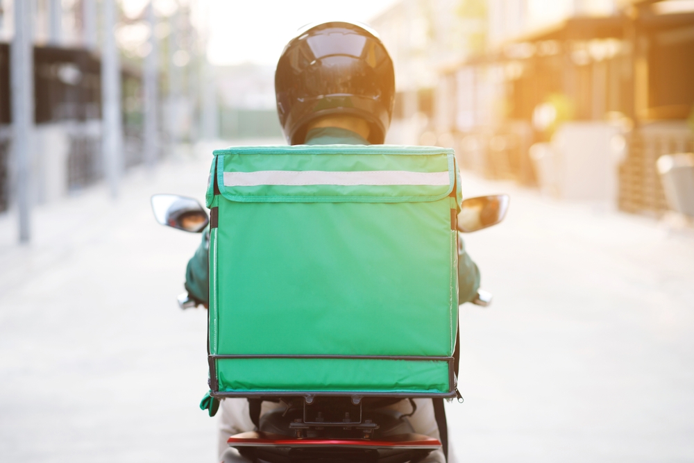 entrepreneurs, livreurs-remuneration-smic-uber-eats-deliveroo