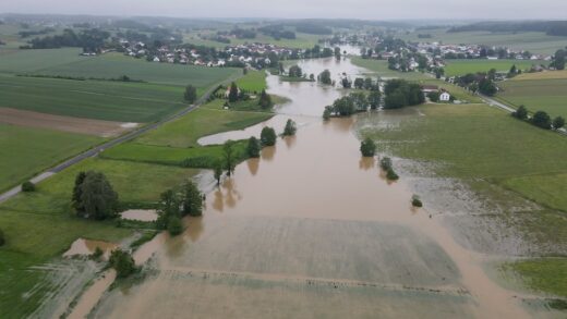 crue-vigilance-rouge-trois-departements