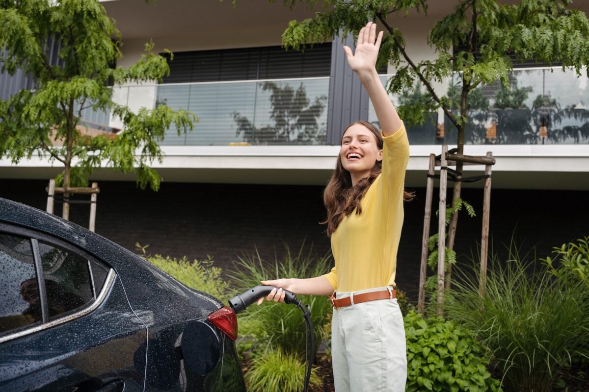 voiture-électrique-edf-stellantis-vous-aident