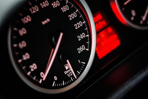Donald Trump annoncera le 2 avril s'il instaure ou non des droits de douane de 25% sur l'automobile.