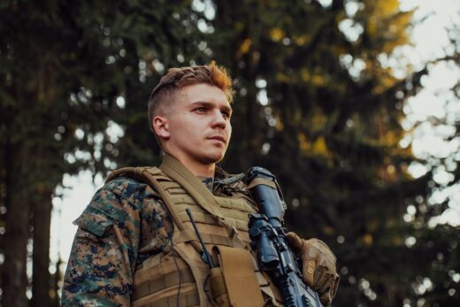 service-militaire-debat-allocution-macron