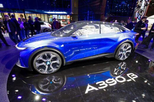 Alpine A390 : un faux moteur thermique pour son SUV électrique